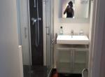 bathroom_33.jpg