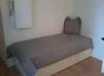 bed_made.jpg